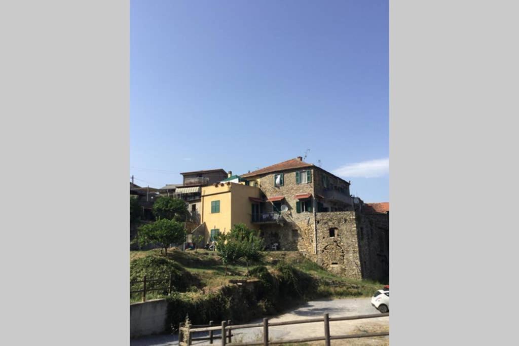 Appartamento Andora Tra Gli Ulivi Molino Nuovo  Bagian luar foto